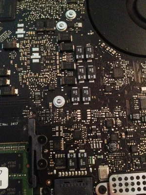 MacBook Pro 14" M3 - Az Kullanılmış